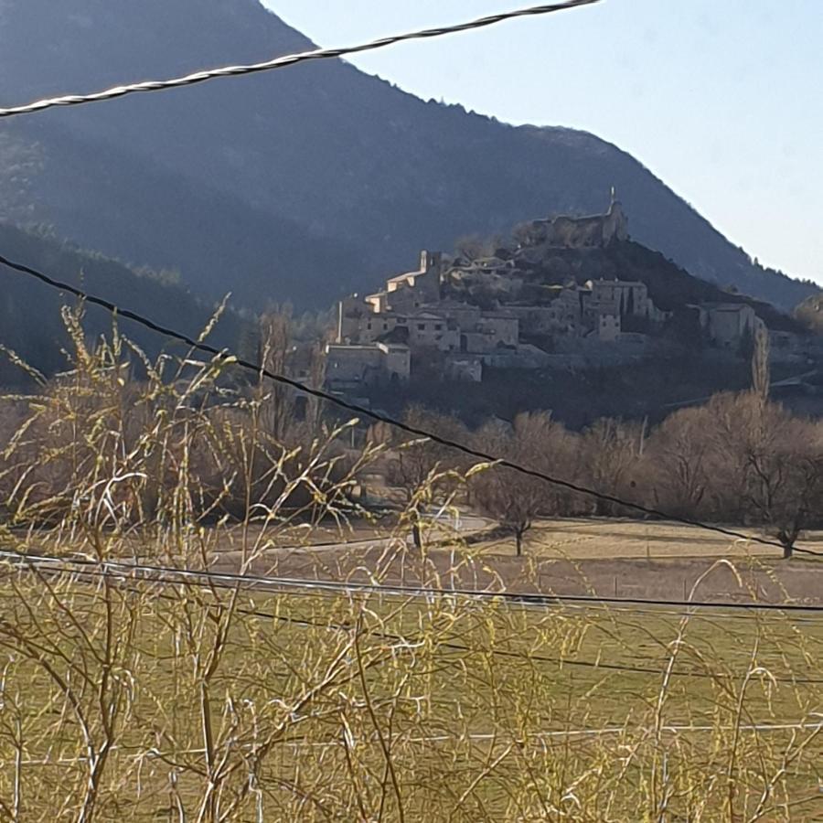 Mas De Reilhanette Montbrun-les-Bains Exterior foto